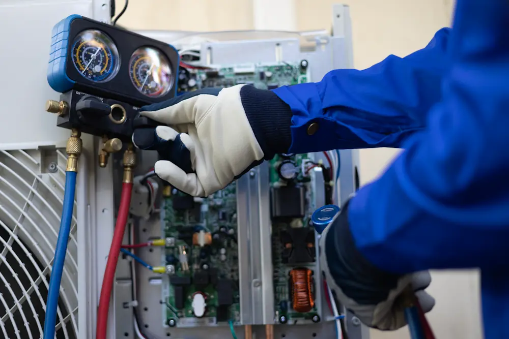 Air conditioning unit repairs